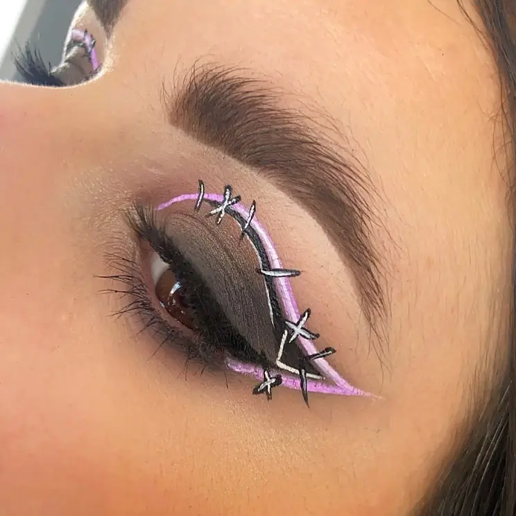 fake lashes